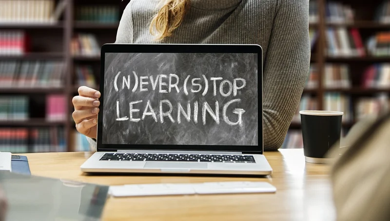 Pourquoi choisir la formation en ligne ?
