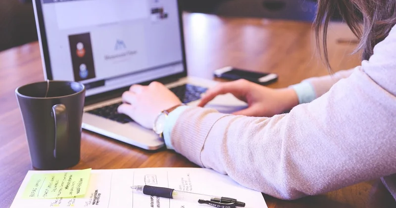 Particuliers et professionnels : deux espaces, deux logiques