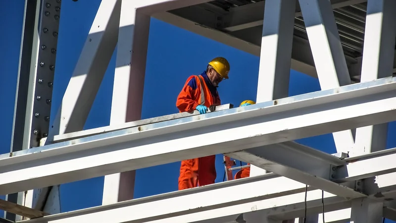 Comment choisir sa signalétique de chantier à Nantes